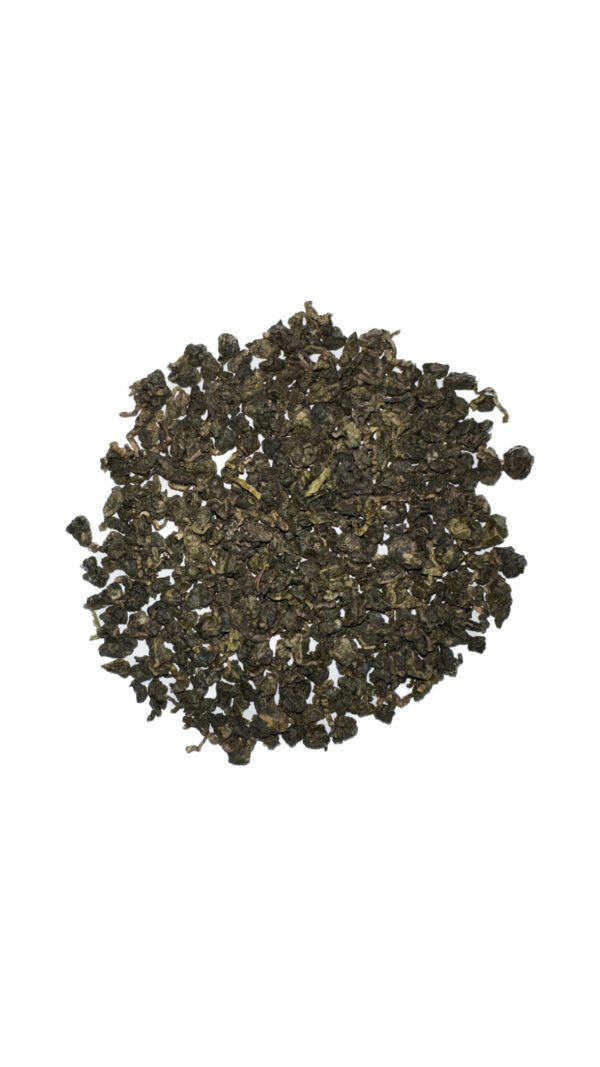 middle Dong Ding tea leaves with a delicate charcoal roasted aroma, showcasing the traditional smoke-free roasting process.